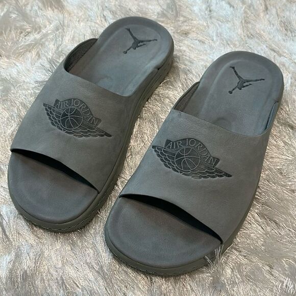 Jordan Modero Slide ‘Mica Green’